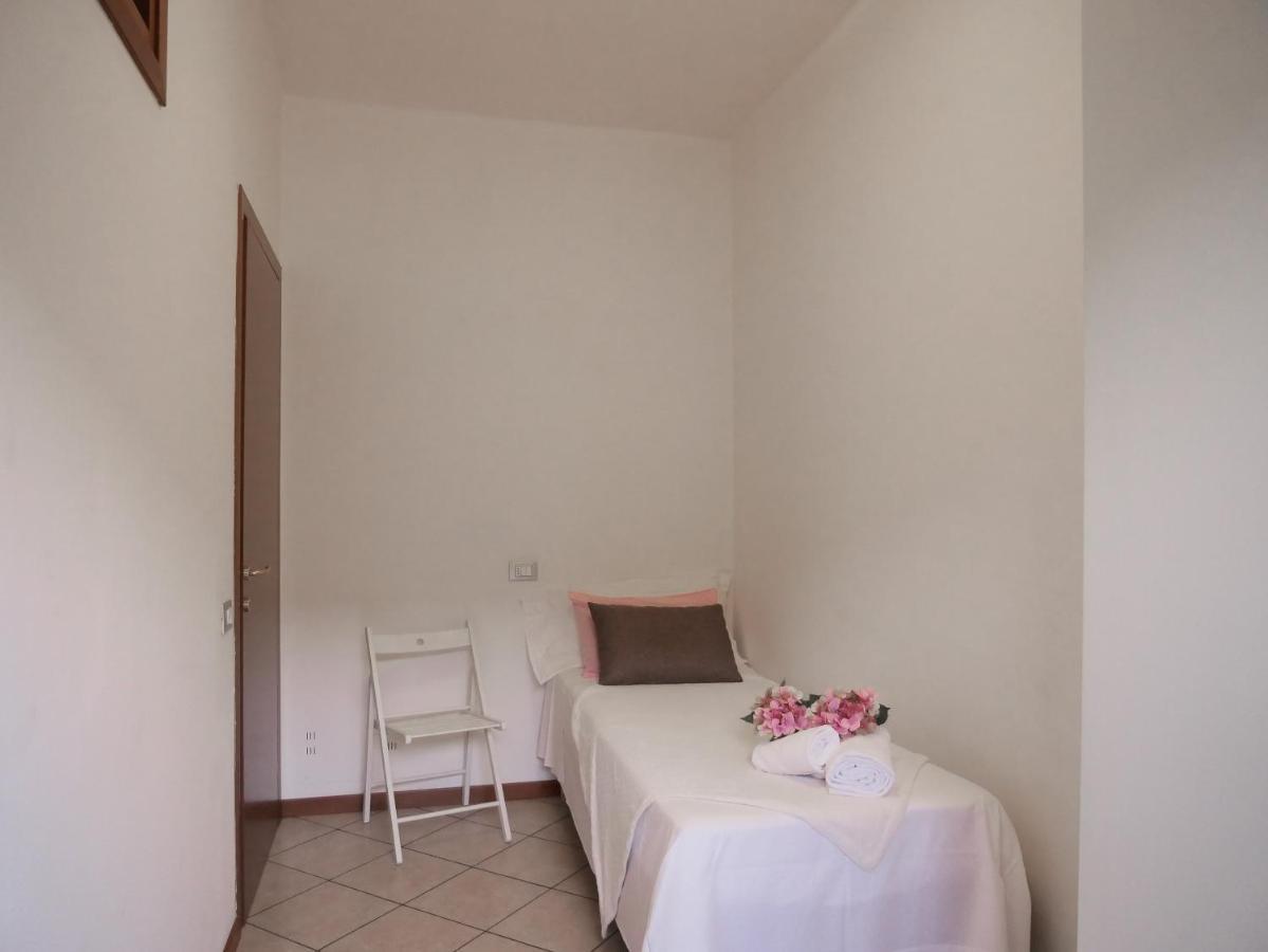 Diadema Pink - Immobili E Soluzioni Rent Bérgamo Exterior foto