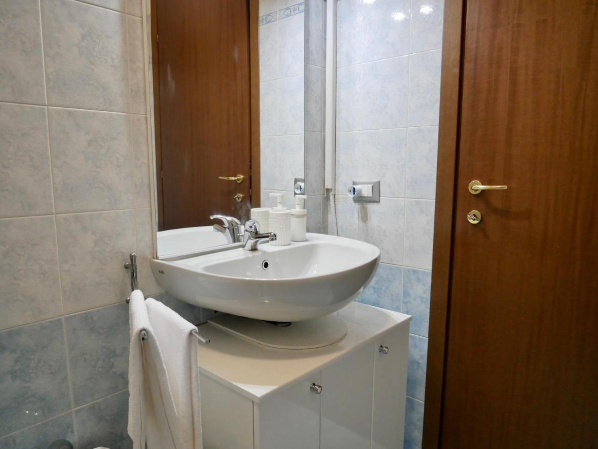Diadema Pink - Immobili E Soluzioni Rent Bérgamo Exterior foto
